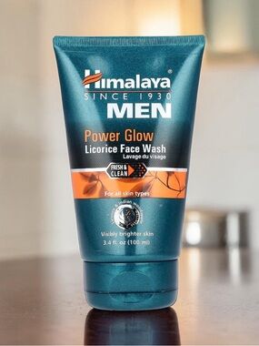 Men Power Glow Licorice Face Wash